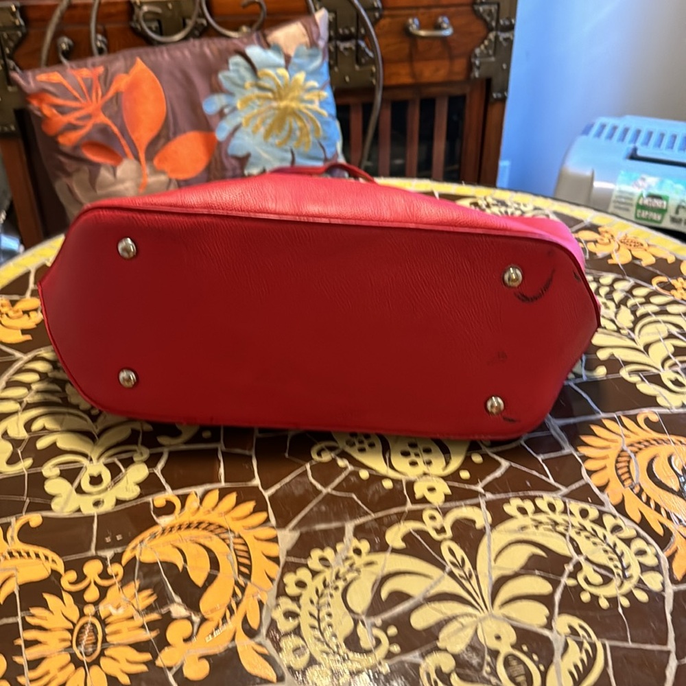 NINE WEST RED LEATHER TOTE - Picture 4 of 9